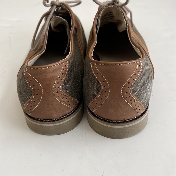 G.H. Bass & Co. Carson Leather and Canvas Saddle Oxford Shoes - Picture 4 of 9